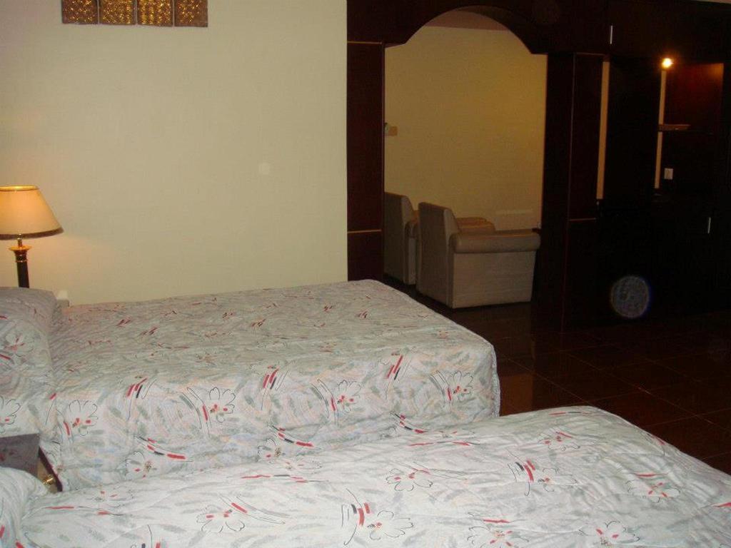 New York Hotel Phnom Penh Quarto foto